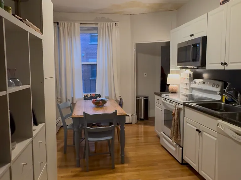 71 Phillips St #21 — Photo 1