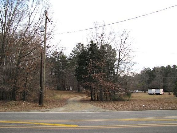 3rd image of 1218 Us Highway 70 E