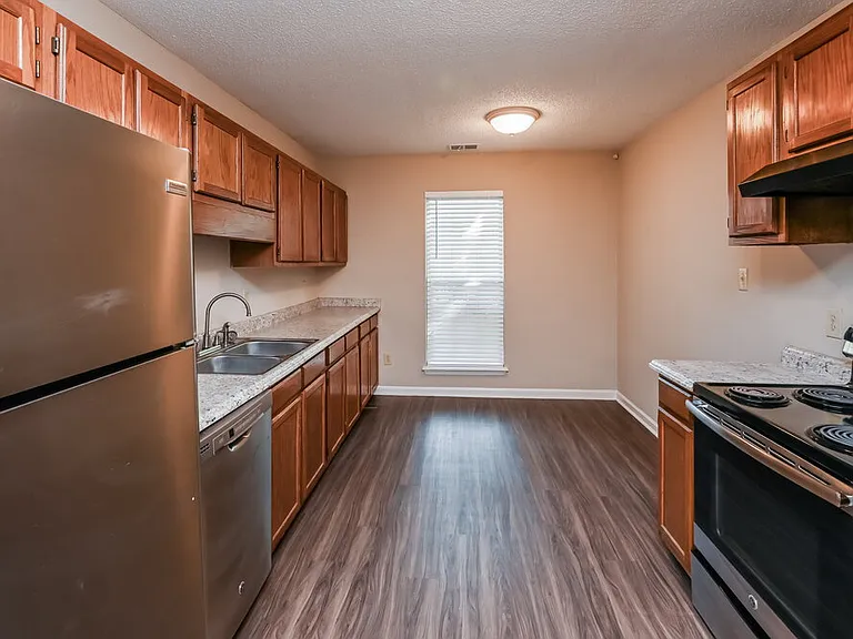 7434 Autumn Trail Dr — Photo 9