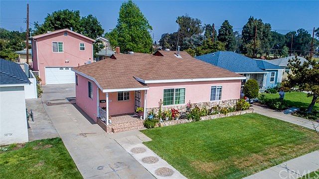 1st image of 10621 Cassina Ave