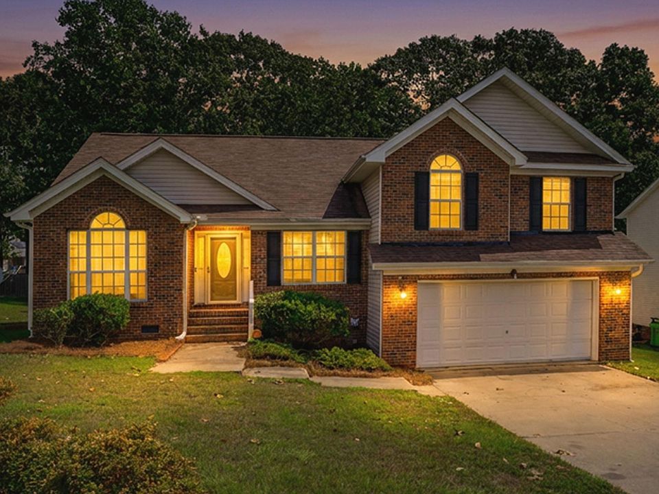 1st image of 318 Alderston Way