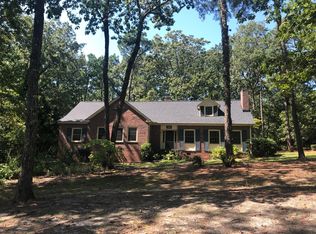 180 Crosscut Ln, Southern Pines, NC 28387