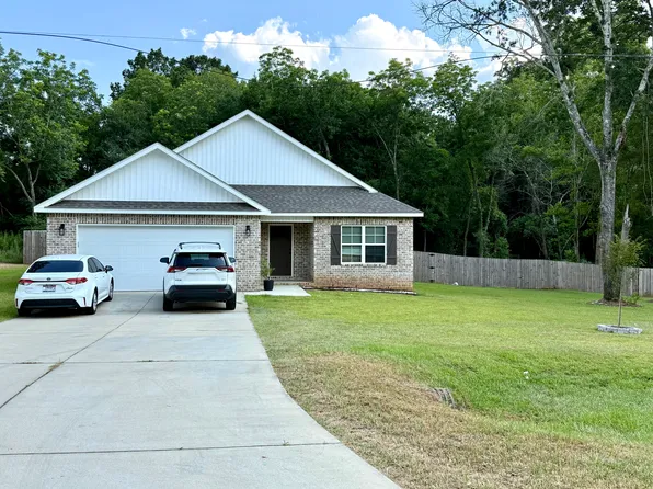 132 Gritney Rd, Daleville, AL 36322