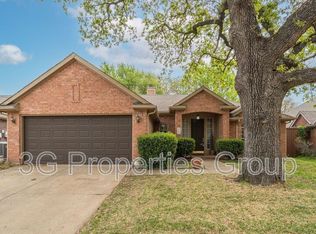 3900 Oak Park Dr, Flower Mound, TX 75028