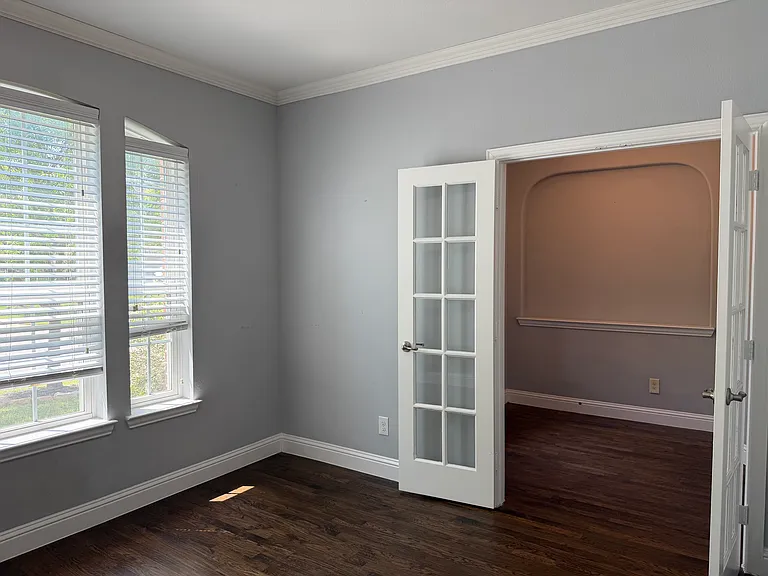 2417 Kingsgate Dr — Photo 5