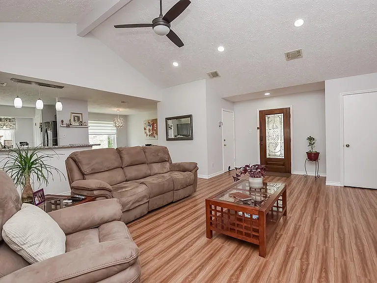 2722 Amaranth Dr — Photo 7