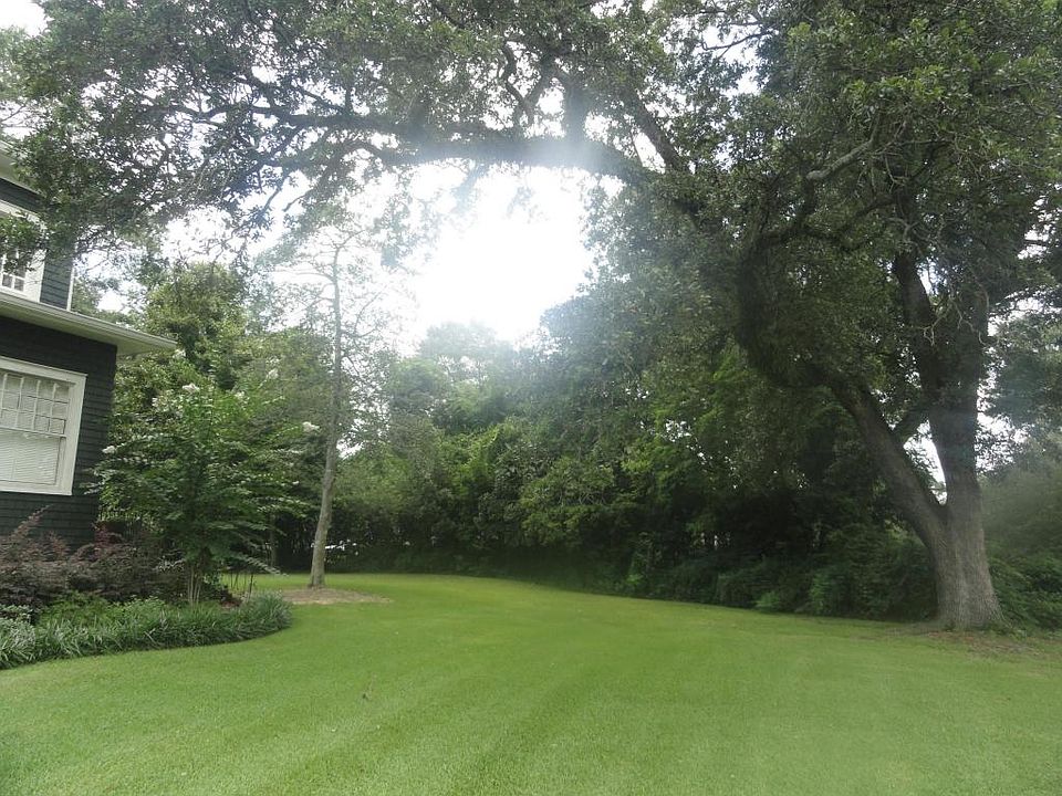 1118 N 6th Ave, Laurel, MS 39440 Zillow