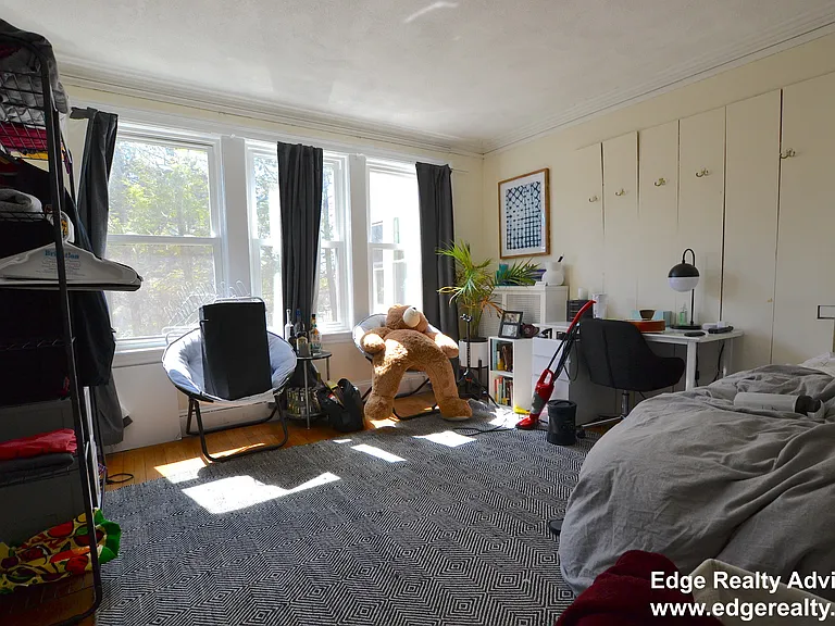 28 Manet Rd #1A — Photo 7