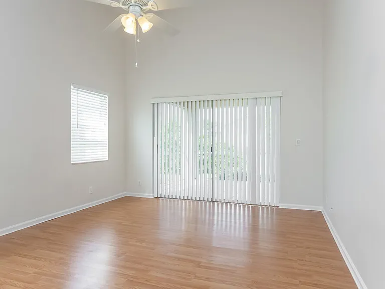 1200 Columbine Pl — Photo 8