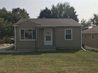 3913 Curtis Ave, Omaha, NE 68111