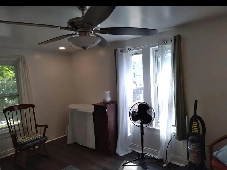 19 Schiller St #2 — Photo 9