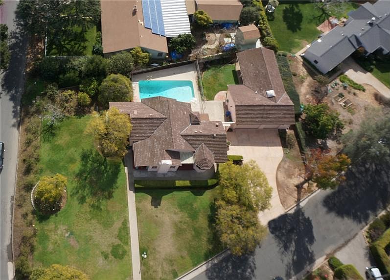 1st image of 126 Carrizo Dr