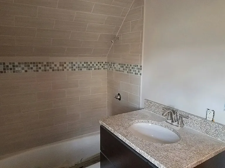 Step into modern elegance with this beautifully appointed bathroom at LS Capital Group. Featuring stylish finishes and ample space, it combines comfort and functionality. DonAAAaAAaAt miss your chanceAAAaAAaAschedule a visit today!