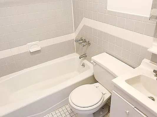 Rented by AJ Clarke | media 20