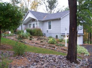 5699 Struthers Rd, Struthers, OH 44471