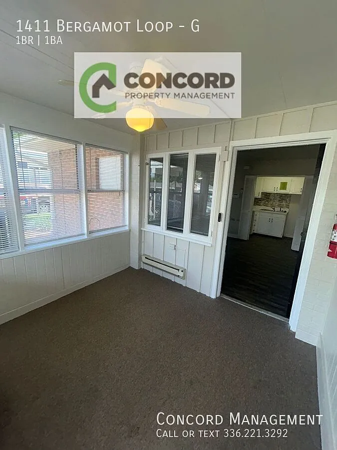 Building Photo - 1411 Bergamot Loop #G