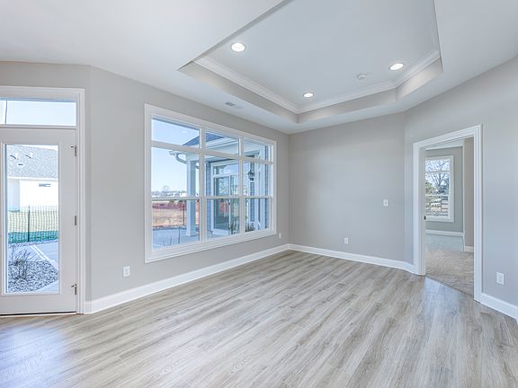 5th image of 2659 Collins Dr