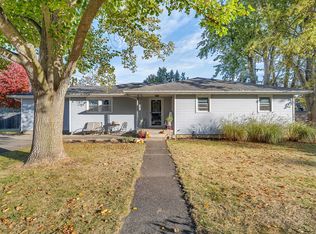 257 Richards St, Seneca, IL 61360