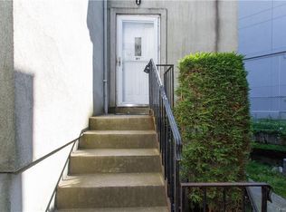 33 Franklin Ave APT 3, New Rochelle, NY 10805