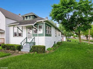 96 W 28th St, South Chicago Heights, IL 60411