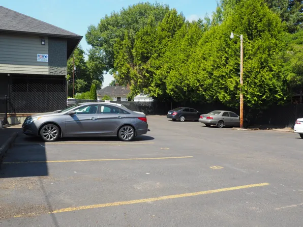 386-01 Harrison Court Corvallis LLC