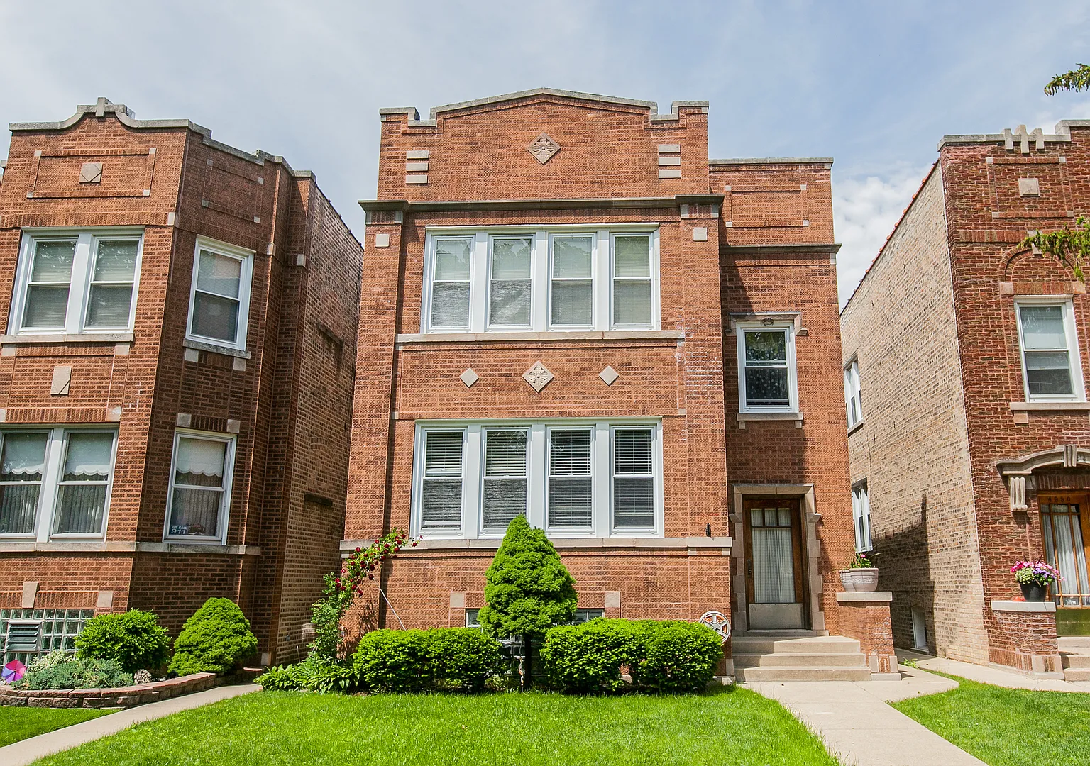 2 bed, $1,850 — Photo 1