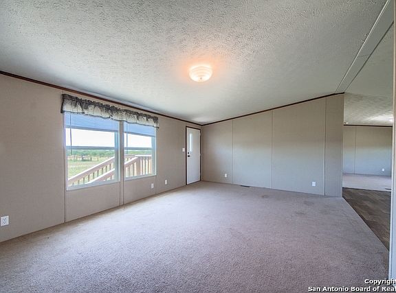 5th image of 208 View Dr #A