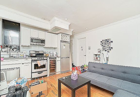 2nd image of 233 E 82nd St #2CD