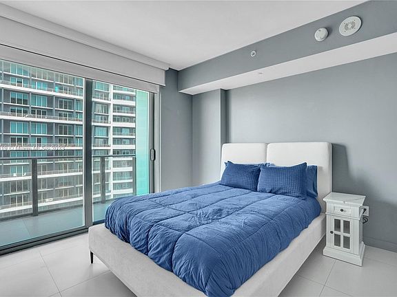 5th image of 1300 S Miami Ave #3507