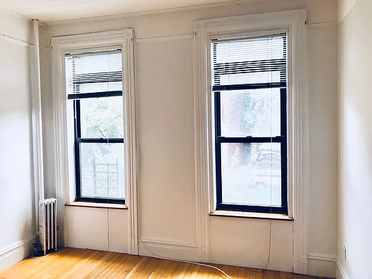 Rented by In Haus LLC | media 23