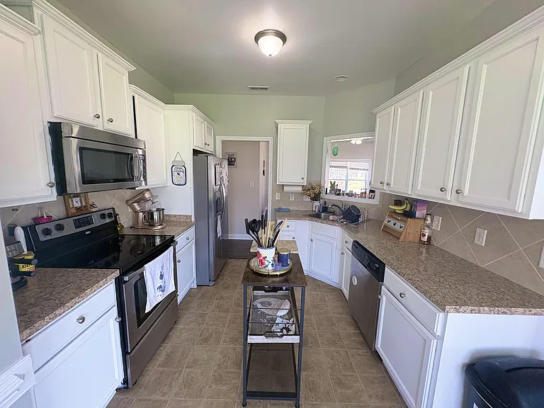 174 Moonstone Ct — Photo 25