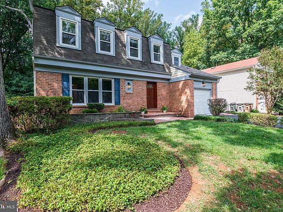 2nd image of 1411 Fallswood Dr
