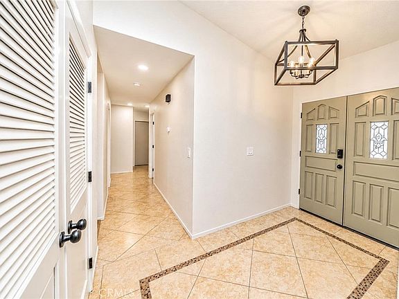 5th image of 12764 Oasis Rd