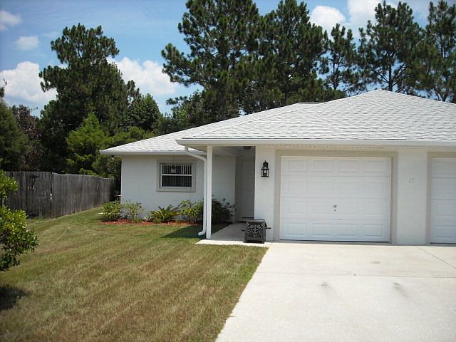 1st image of 17 Rosecroft Ln #A