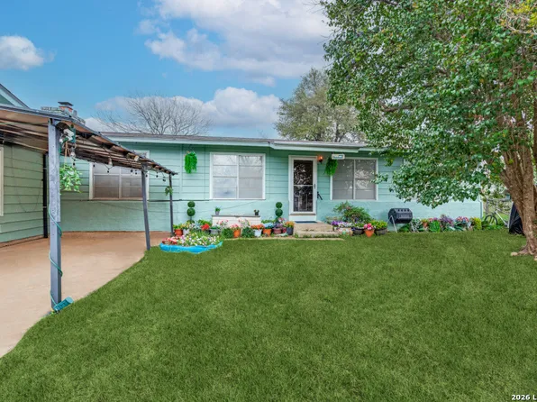 914 6th, Blanco, TX 78606