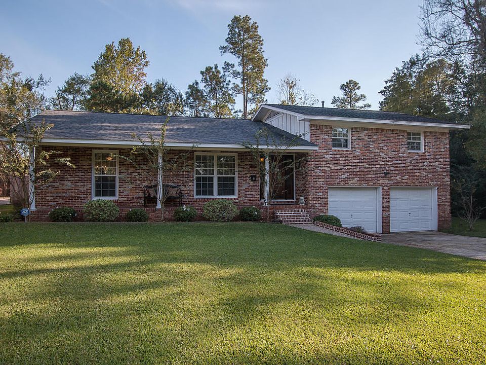 1st image of 157 Bayou Cir