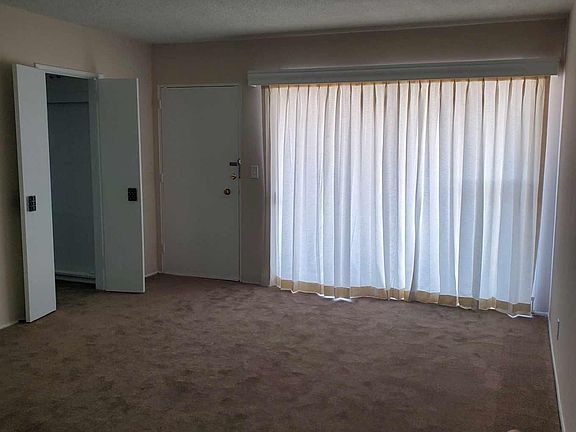 5th image of 140 S Buena Vista St APT U