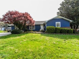 118 Eastview St, Hudson, NC 28638