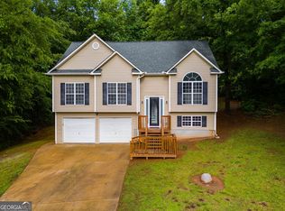 130 Opal Ln, Carrollton, GA 30116