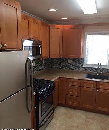 2nd image of 151 Stockton Ave APT 6