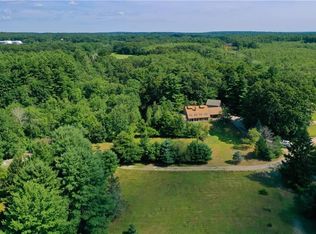 310 South Rd, East Greenwich, RI 02818