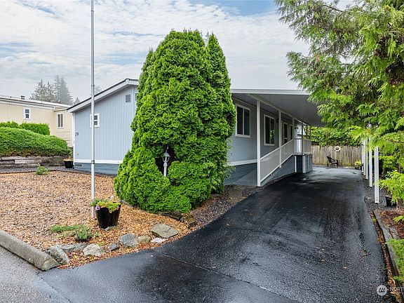 2nd image of 1316 91st Avenue SE #29