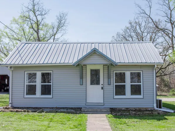 13856 E 1524 Road, Stockton, MO 65785