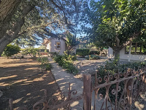 4153 Bolsa Rd #A Photo 1