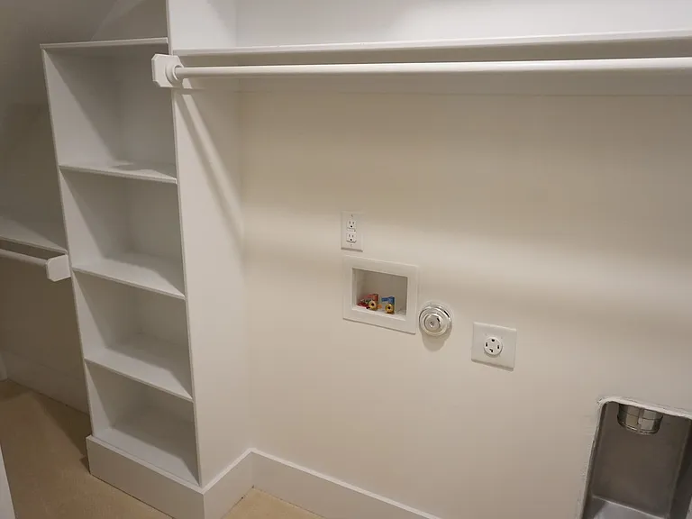 4032 Tamarisk Ln — Photo 11