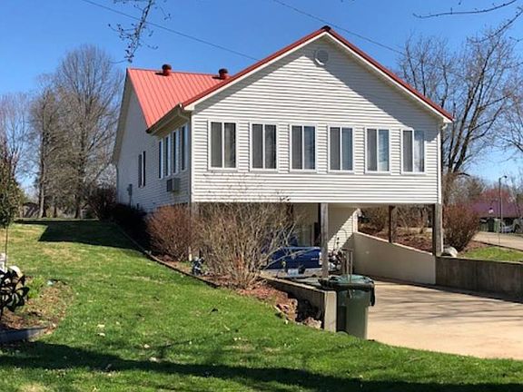 2nd image of 78 Southwind Ct