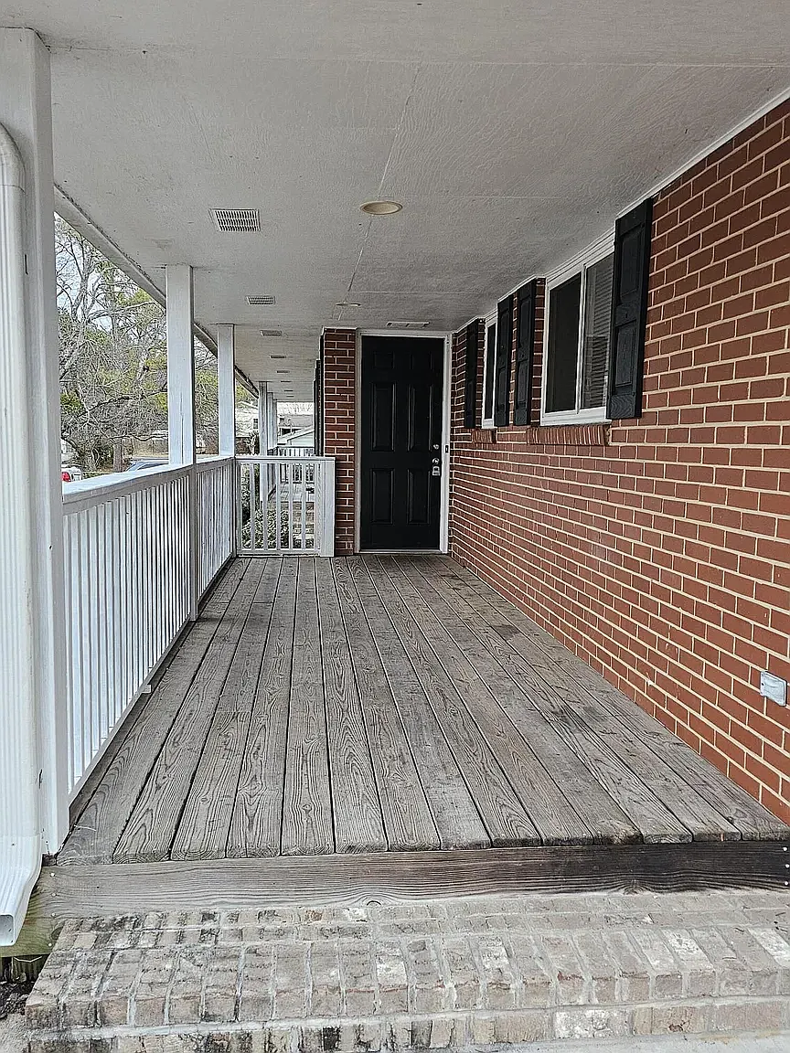 2 bed, 950 sqft, $1,350 — Photo 4