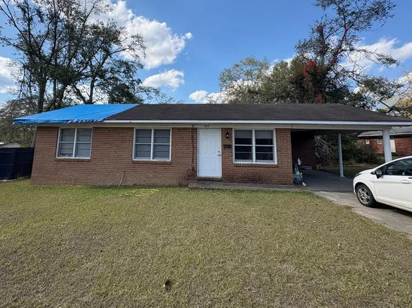 903 Arnau St, Vidalia, GA 30474