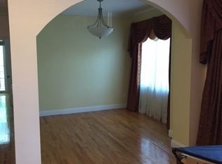 6104 Cloverdale Blvd #1, Oakland Gardens, NY 11364