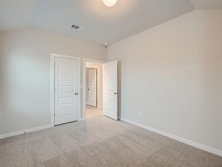 105 Appleberry Ln — Photo 13